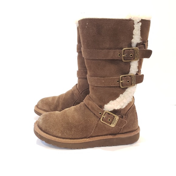 ugg boots buckle side